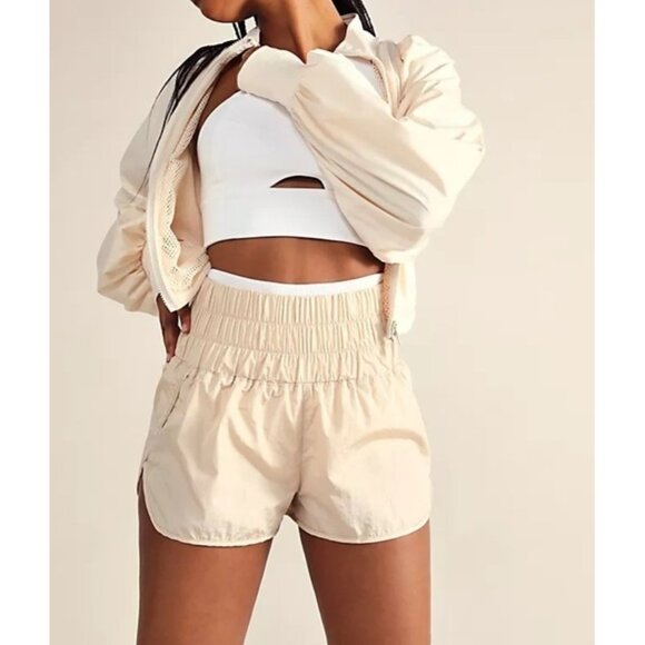 Free People MovementThe Way Home Shorts Tahitian Vanilla Small Lined Athletic L1 - Picture 2 of 8